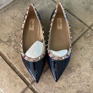 Valentino flats